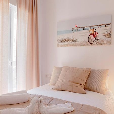 Homeabout Juan De Austria Apartments Malaga Luaran gambar
