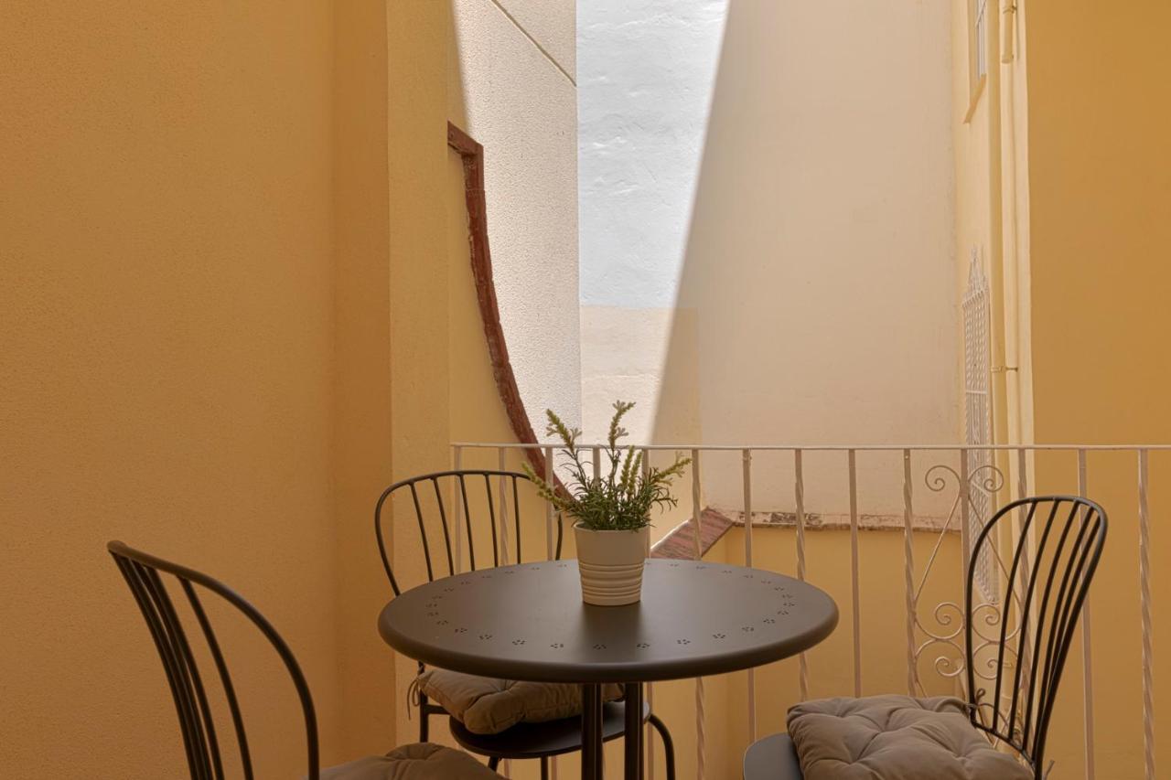 Homeabout Juan De Austria Apartments Malaga Luaran gambar