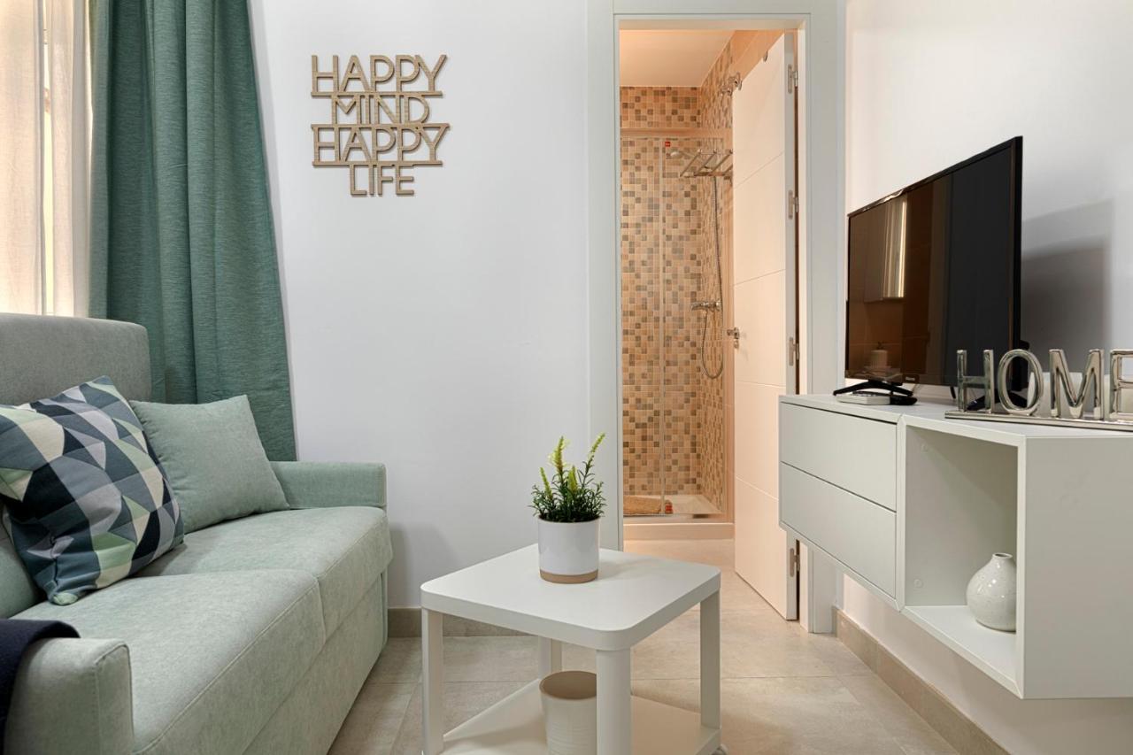 Homeabout Juan De Austria Apartments Malaga Luaran gambar