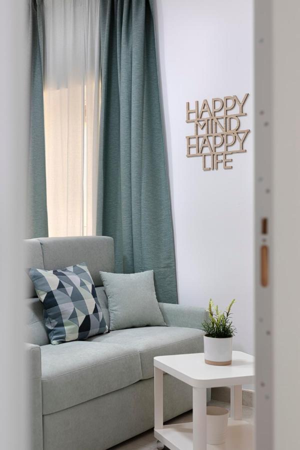 Homeabout Juan De Austria Apartments Malaga Luaran gambar