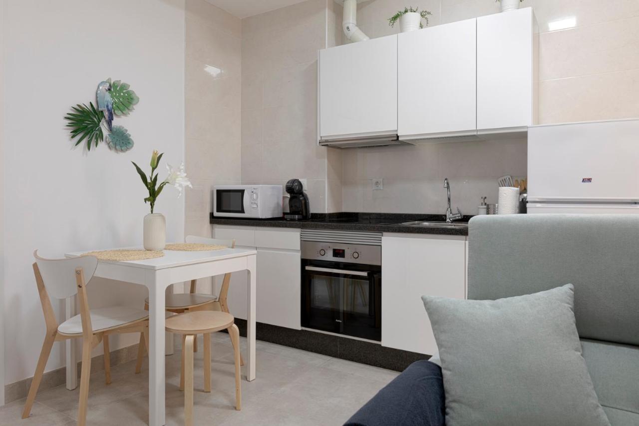 Homeabout Juan De Austria Apartments Malaga Luaran gambar