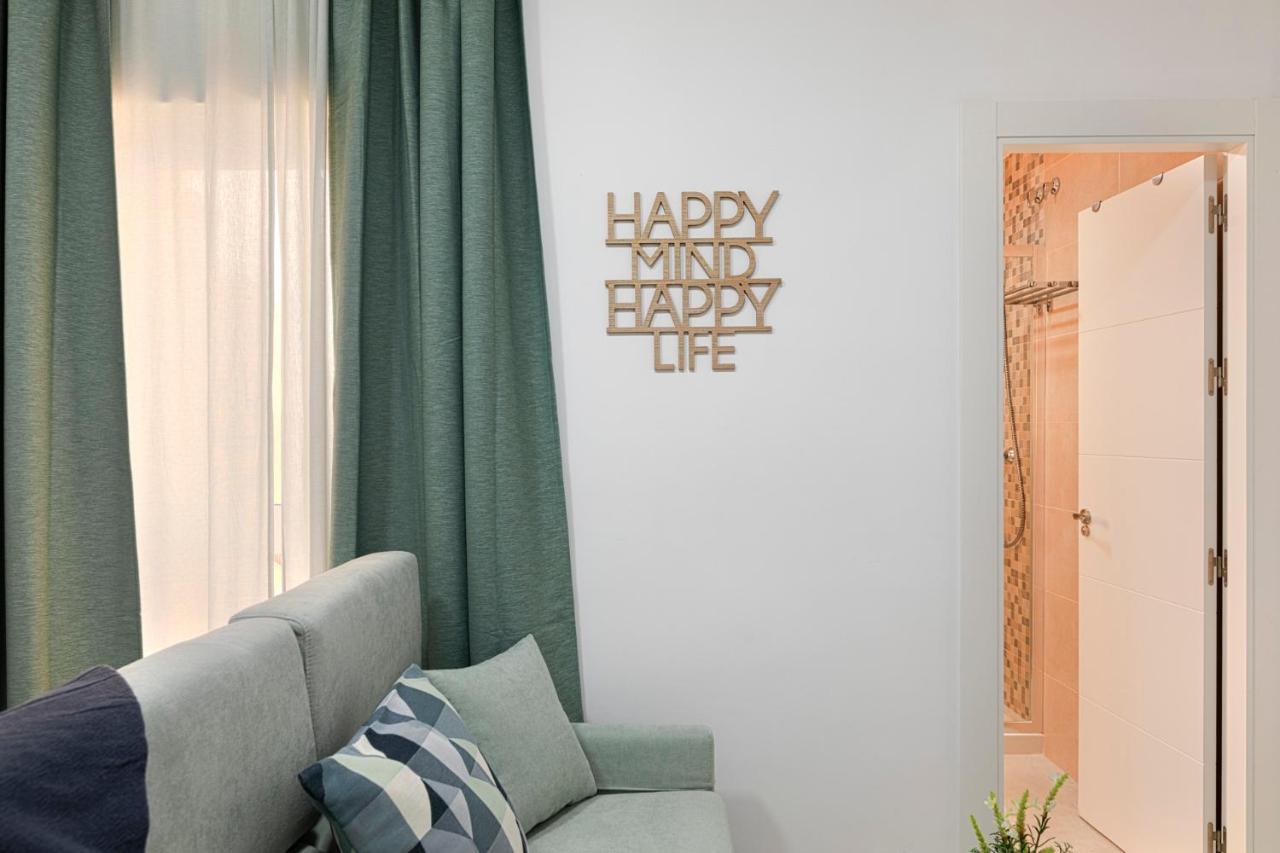 Homeabout Juan De Austria Apartments Malaga Luaran gambar