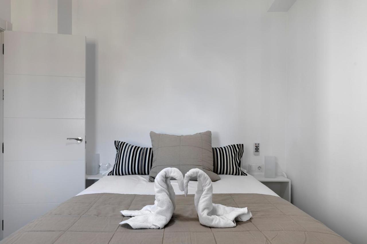 Homeabout Juan De Austria Apartments Malaga Luaran gambar