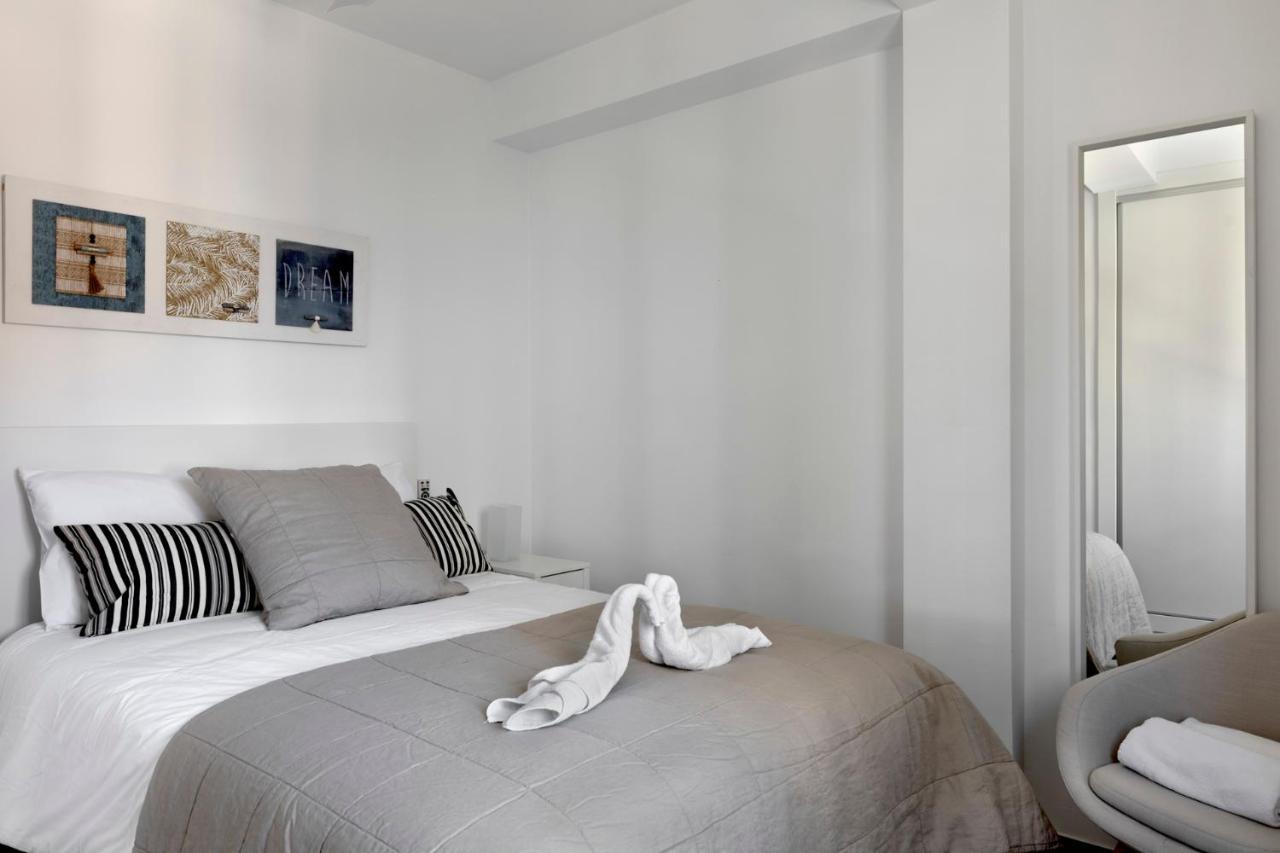 Homeabout Juan De Austria Apartments Malaga Luaran gambar