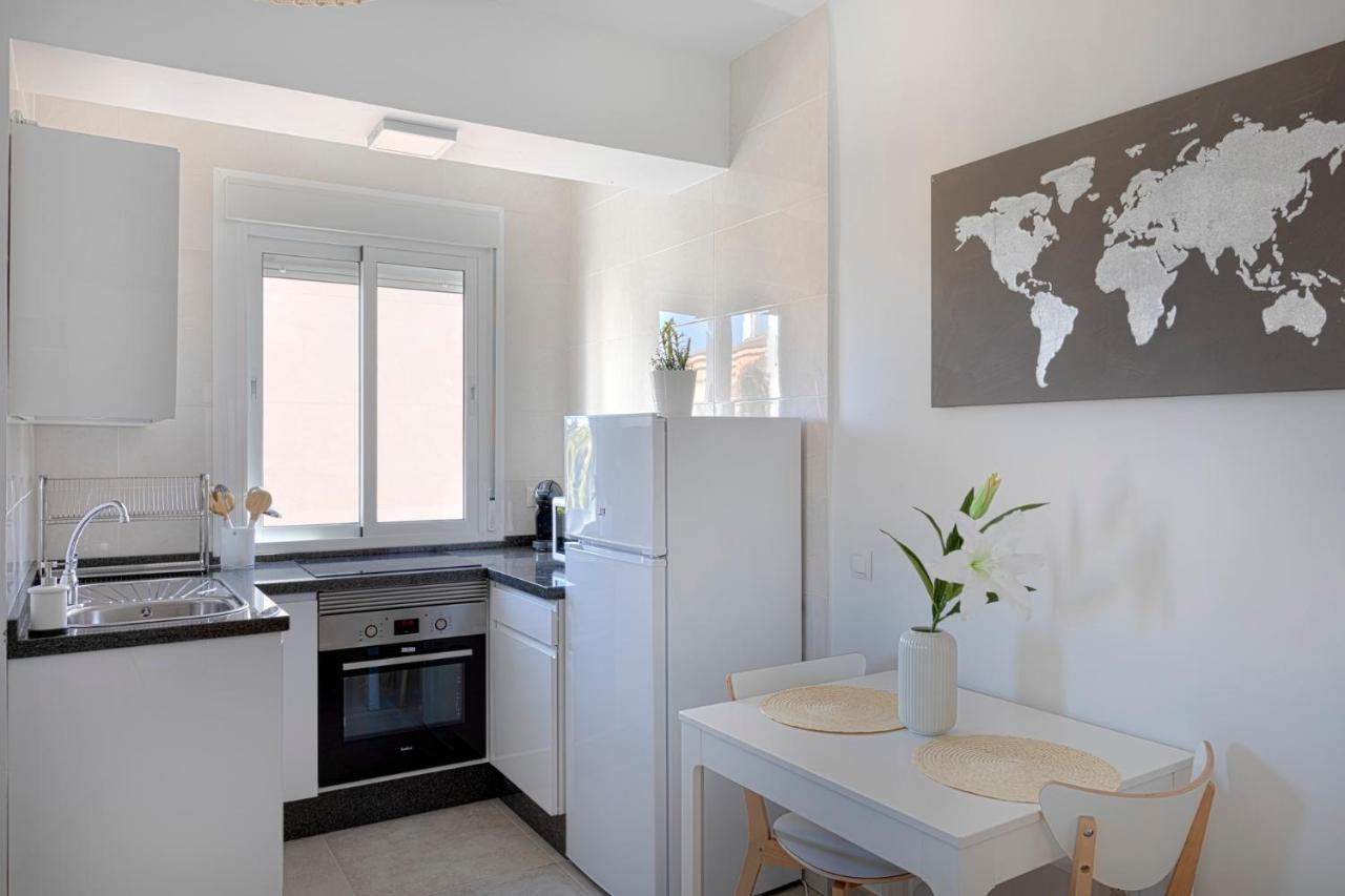 Homeabout Juan De Austria Apartments Malaga Luaran gambar