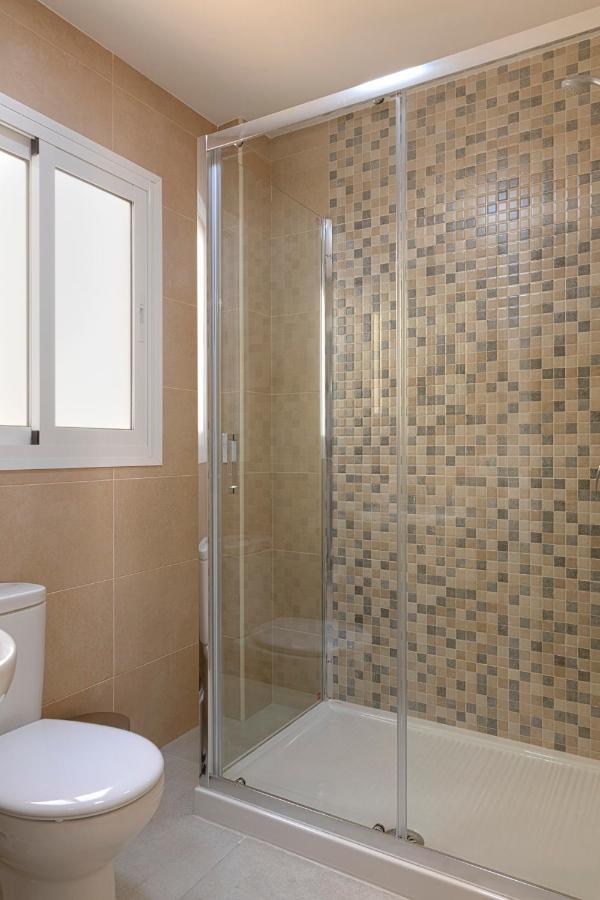 Homeabout Juan De Austria Apartments Malaga Luaran gambar