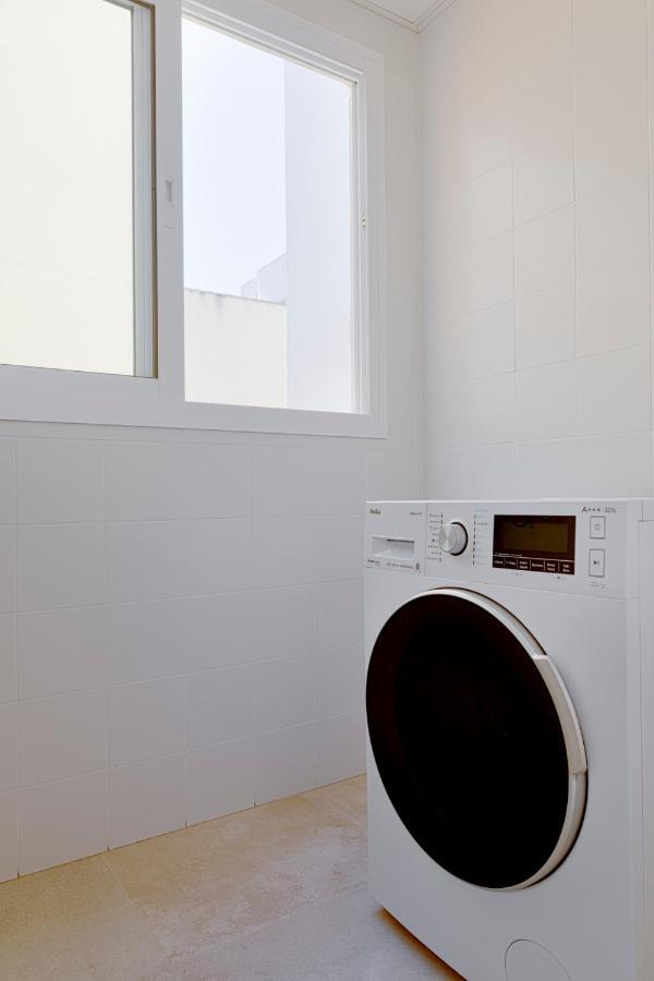 Homeabout Juan De Austria Apartments Malaga Luaran gambar